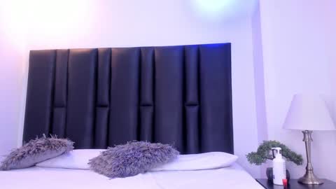 valeri_tafur online show from 25, 1, 2025