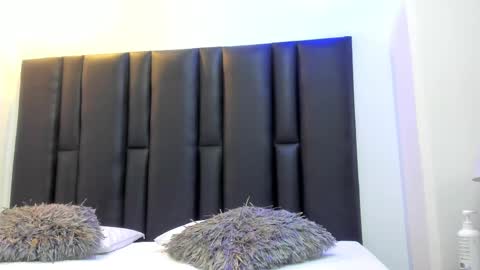 valeri_tafur online show from 27, 2, 2025