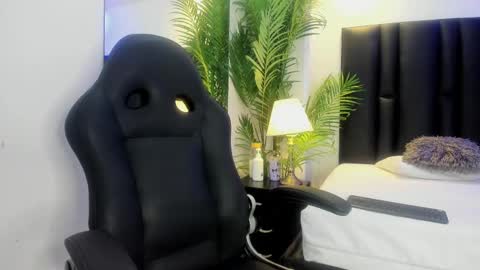 valeri_tafur online show from 31, 10, 2025