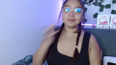 Snapshot of valeria_cherry chatting on 18, 1, 2025 valeria online show from 18, 1, 2025