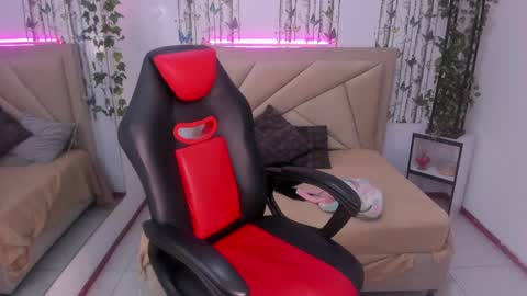 Snapshot of valeria_dark_ chatting on 25, 5, 2026 valeria online show from 25, 5, 2026