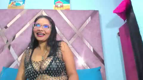 valeria_gil_ online show from 12, 1, 2026