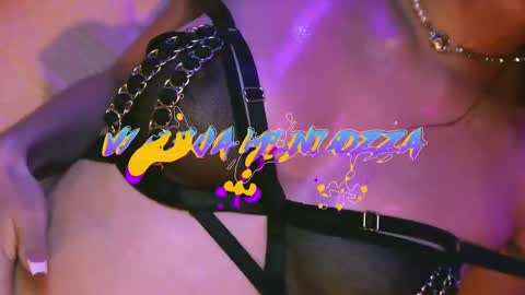 Snapshot of valeria_mendozza chatting on 7, 3, 2025 online show from 7, 3, 2025