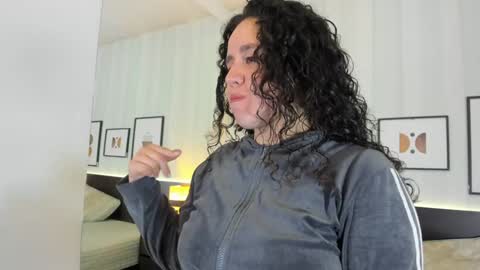Valeria online show from 30, 1, 2025