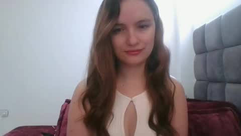 Snapshot of valeriafrannco chatting on 8, 1, 2025 valeriafrannco online show from 8, 1, 2025