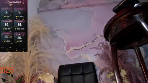 valeriaqueents21 online show from 5, 11, 2025