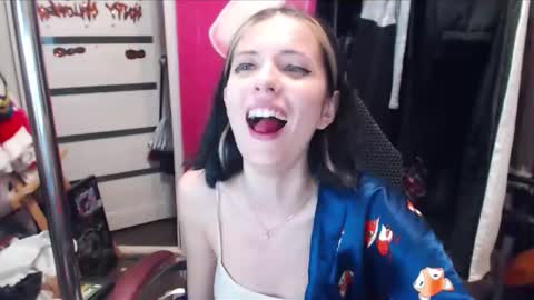 Snapshot of valeriaxkiss chatting on 4, 12, 2024 ValeriaXKiss online show from 4, 12, 2024