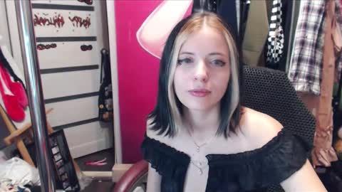 Snapshot of valeriaxkiss chatting on 9, 1, 2025 ValeriaXKiss online show from 9, 1, 2025