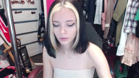 Snapshot of valeriaxkiss chatting on 31, 1, 2025 ValeriaXKiss online show from 31, 1, 2025