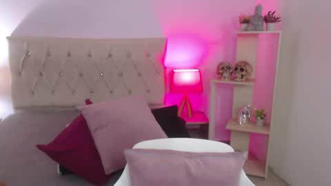 Valeriee online show from 28, 2, 2025