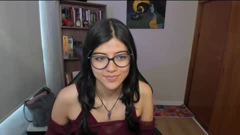 Snapshot of valerie__sky chatting on 2, 3, 2026 Val online show from 2, 3, 2026