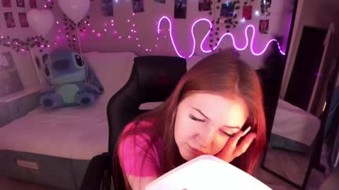 Lera online show from 25, 2, 2025