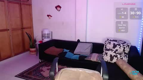 Snapshot of valerie_smile chatting on 10, 2, 2025 Valerie online show from 10, 2, 2025