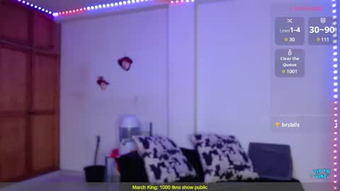 Snapshot of valerie_smile chatting on 12, 3, 2025 Valerie online show from 12, 3, 2025