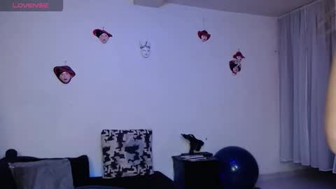 Snapshot of valerie_smile chatting on 19, 9, 2025 Valerie online show from 19, 9, 2025