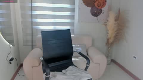  call me Val  online show from 15, 1, 2025