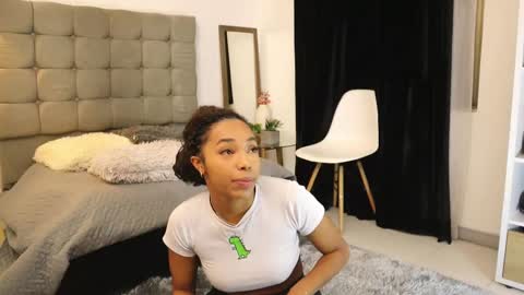 Valerie Style3 online show from 3, 3, 2025