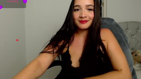 Snapshot of valery_alejo chatting on 29, 4, 2026 valeria online show from 29, 4, 2026