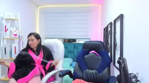 valery_bonnet1 online show from 20, 10, 2025