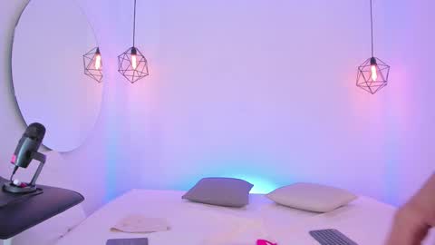 Snapshot of valery_santorini chatting on 17, 2, 2025 VALERY online show from 17, 2, 2025