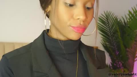 Valery swan1 online show from 27, 11, 2025