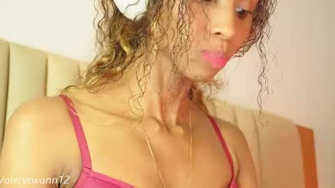 Valery swan1 online show from 14, 6, 2026