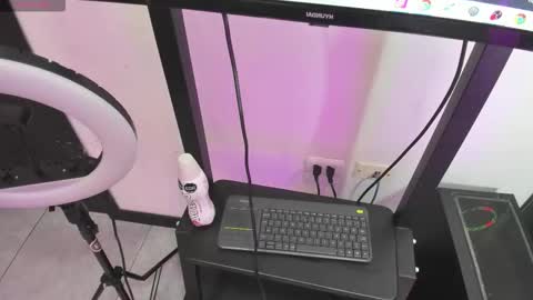 Valerie Shadey  online show from 8, 1, 2026