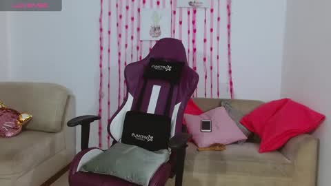 Snapshot of valerysimon chatting on 28, 1, 2025 Valery S online show from 28, 1, 2025