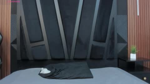 Snapshot of valka_ross chatting on 30, 10, 2025 VALKA ROSS online show from 30, 10, 2025