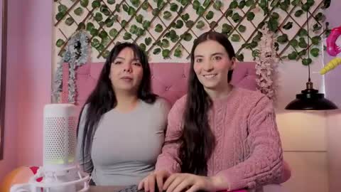 Valkiria and Dione online show from 14, 4, 2026