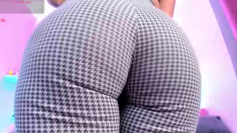 Valkiria online show from 6, 11, 2025