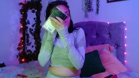 valkiry_ online show from 17, 4, 2026