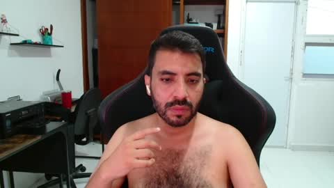 Roberto Carlos online show from 10, 4, 2026