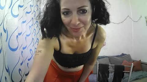 Snapshot of valleriwind chatting on 21, 6, 2026 ValleriWind online show from 21, 6, 2026