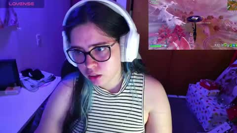 Im Violet online show from 12, 12, 2024