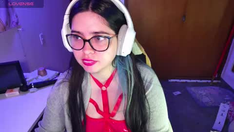 Im Violet online show from 24, 12, 2024