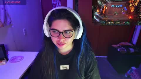 Im Violet online show from 8, 1, 2025