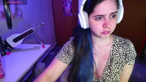 Im Violet online show from 26, 1, 2025