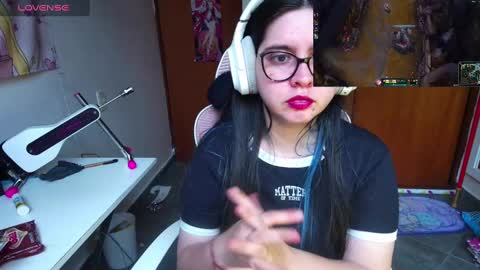 Im Violet online show from 9, 2, 2025