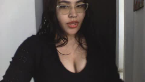 Snapshot of valuluv chatting on 22, 6, 2026 ValuLuv online show from 22, 6, 2026