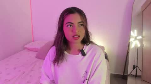 valy_shyness online show from 12, 10, 2025