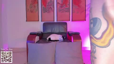      online show from 1, 12, 2024