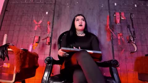 Snapshot of vampdollx chatting on 16, 9, 2025 Vamp online show from 16, 9, 2025