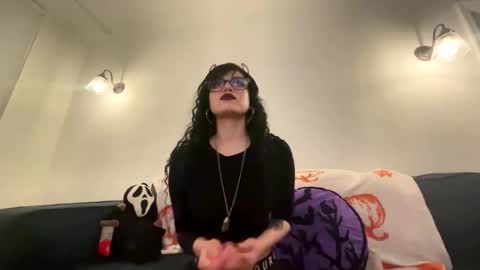 vampgatita online show from 3, 4, 2026