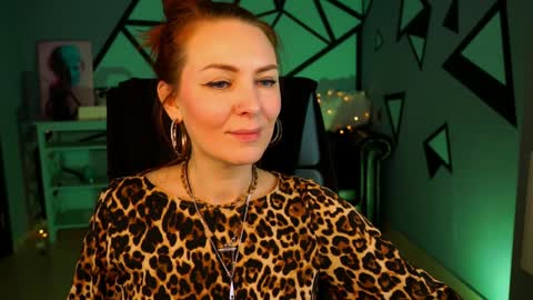 Snapshot of vandarossi chatting on 8, 12, 2024 Vanda online show from 8, 12, 2024