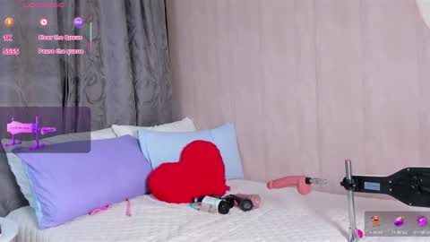 V A N E  online show from 9, 11, 2025