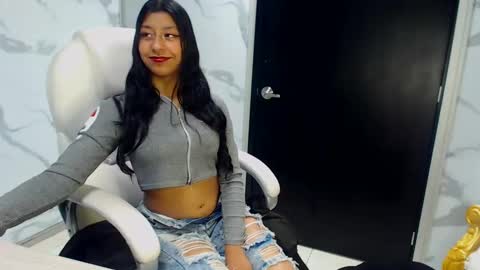 Snapshot of vanelin18 chatting on 24, 12, 2024 Vane online show from 24, 12, 2024