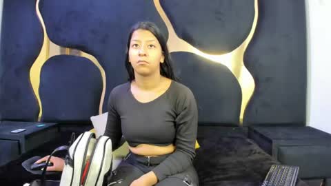 Snapshot of vanelin18 chatting on 26, 7, 2026 Vane online show from 26, 7, 2026