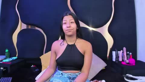 Snapshot of vanelin18 chatting on 1, 8, 2026 Vane online show from 1, 8, 2026