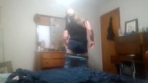 Snapshot of vanessa3211 chatting on 8, 6, 2026 greeneyebandit online show from 8, 6, 2026